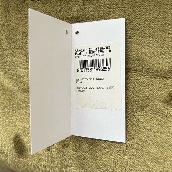 Ferragamo black snakeskin leather oversized clutch w/ silvertone chainmail - Picture 14 of 14